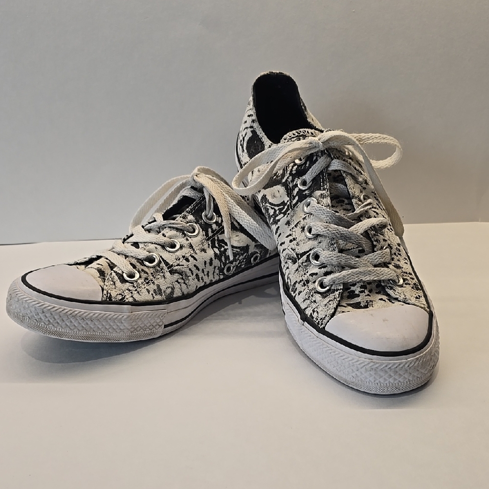 CONVERSE Black and White Patterned Sneakers